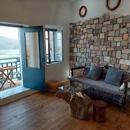View Awakening Apartment Tripiti Exterior photo